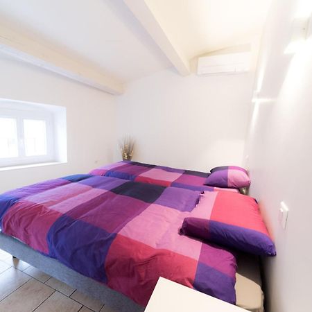 Ravissant Triplex Et Duplex Au Centre De Pont St Esprit Daire Dış mekan fotoğraf