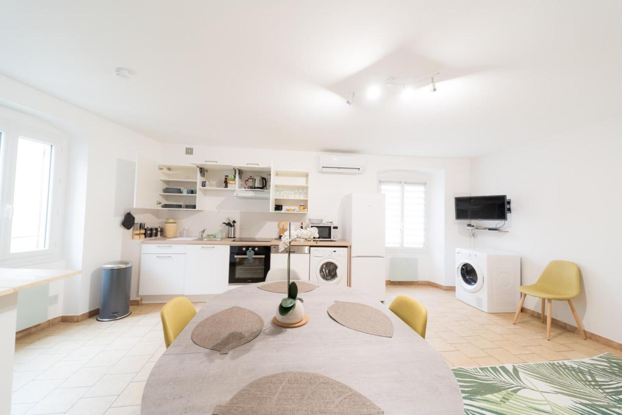 Ravissant Triplex Et Duplex Au Centre De Pont St Esprit Daire Dış mekan fotoğraf